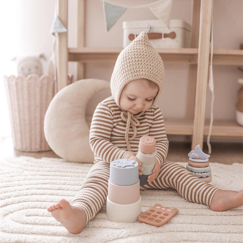 Early Childhood Skills and Montessori Education