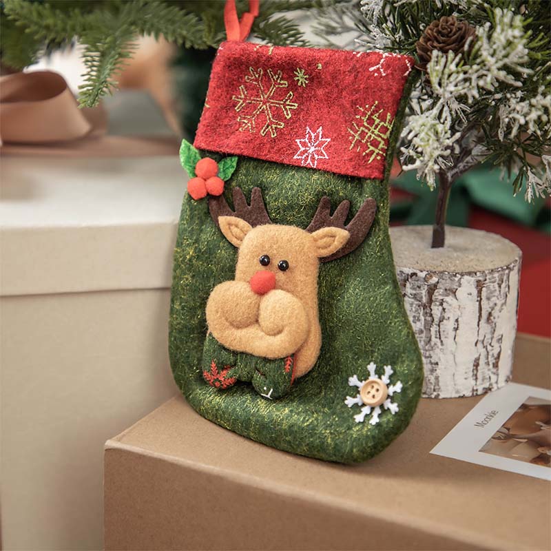Free Christmas Gift Orders USD 109+