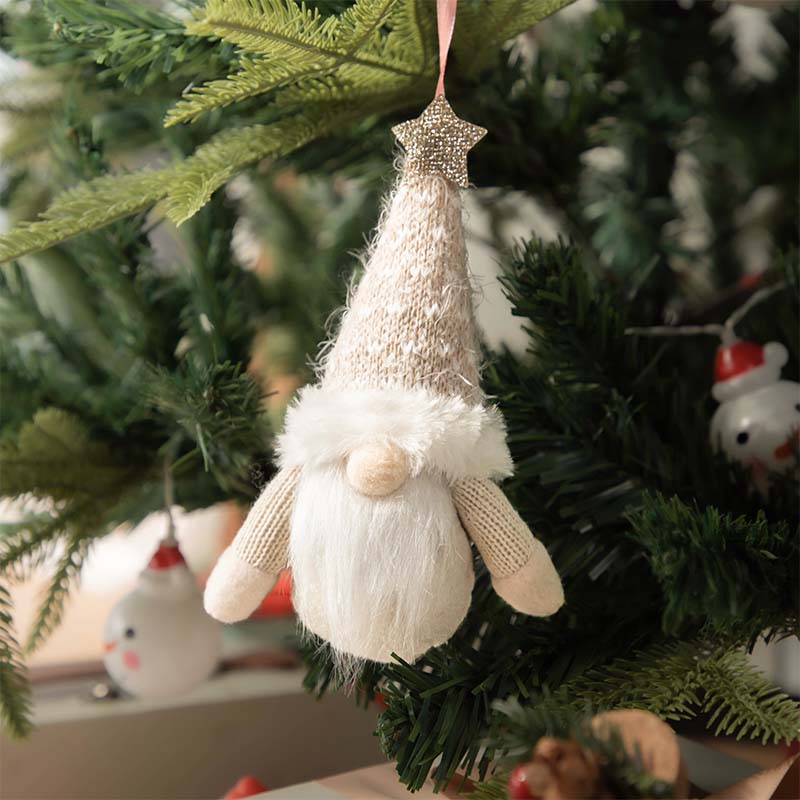 Free Christmas Gift Orders USD 109+