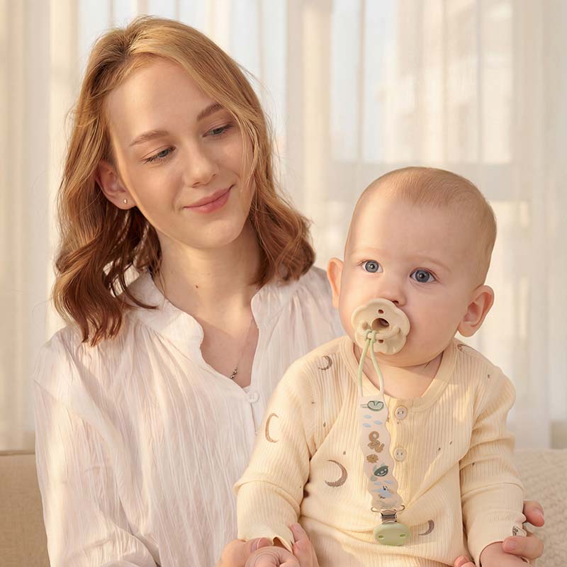 Silicone Pacifier Set (2-Pack)