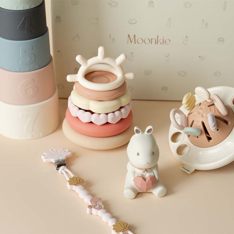Deluxe Playtime Gift Set – Blush Bloom